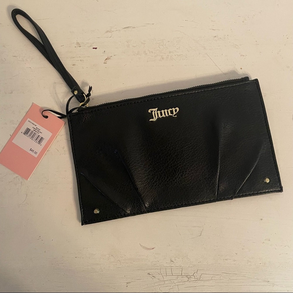 JUICY COUTURE Black Furget Me Not Wristlet
